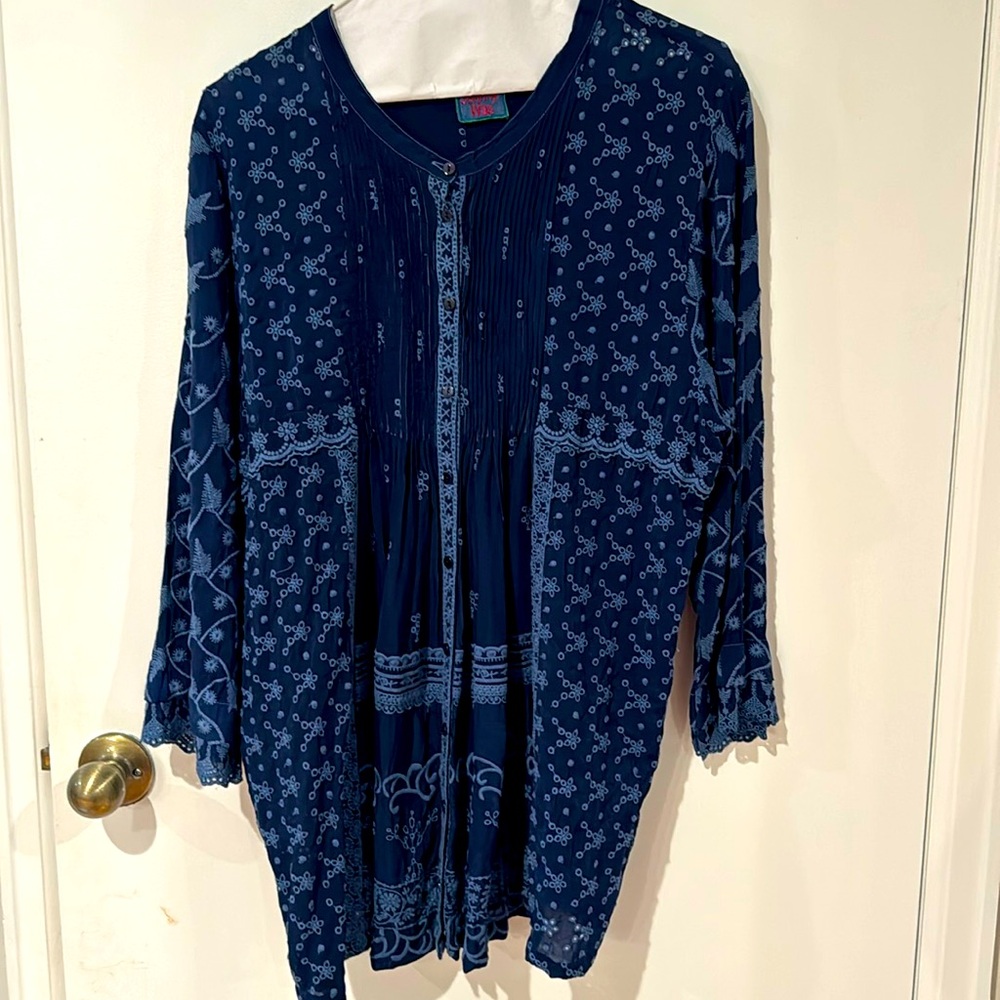 Johnny Was Blue Flowy Eyelet Pleated Back